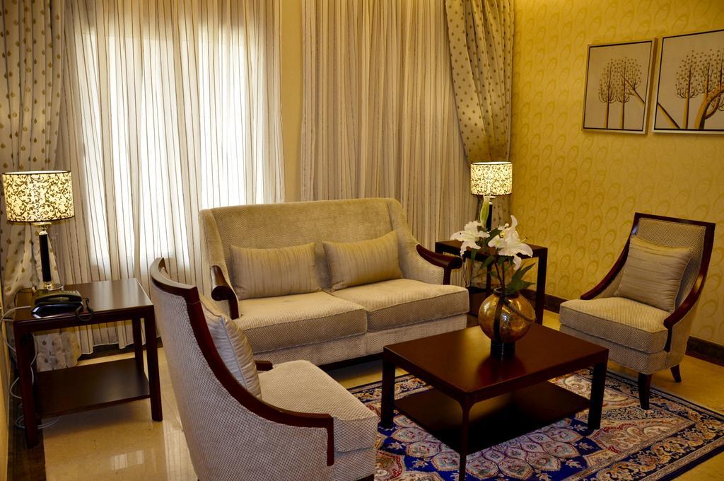 Asherij Hotel Doha Zimmer foto